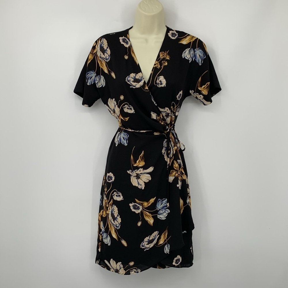 Babaton Aritzia Wallace black floral wrap dress dolman sleeve ruffle XX-Small